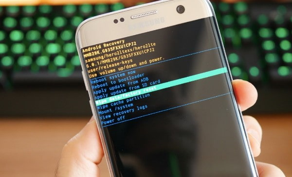 Επανεκκινήστε το Android σε λειτουργία ανάκτησης