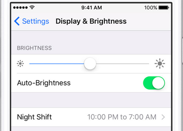 Μειώστε τη φωτεινότητα του iPhone