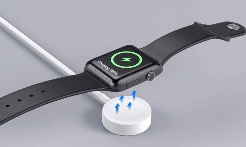 Töltse fel az Apple Watch-ot