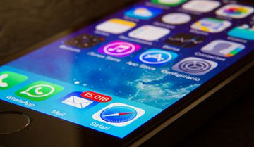 İPhone iPad Ekranında Büyütülmüş Simgeler veya Görüntüler